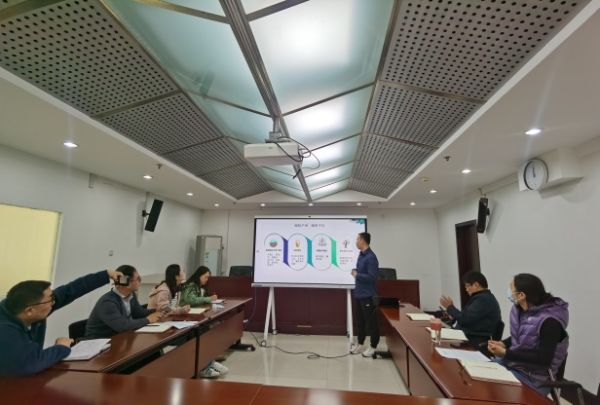 同频共振  踔厉前行